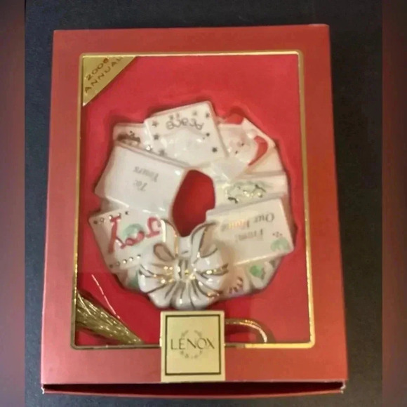 LENOX NIB CREAM GOLD HOLIDAY WREATH 2006 - Picture 5 of 9